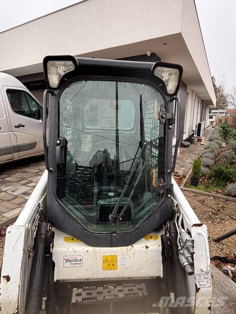Bobcat s 450 لوادر انزلاقية التوجيه