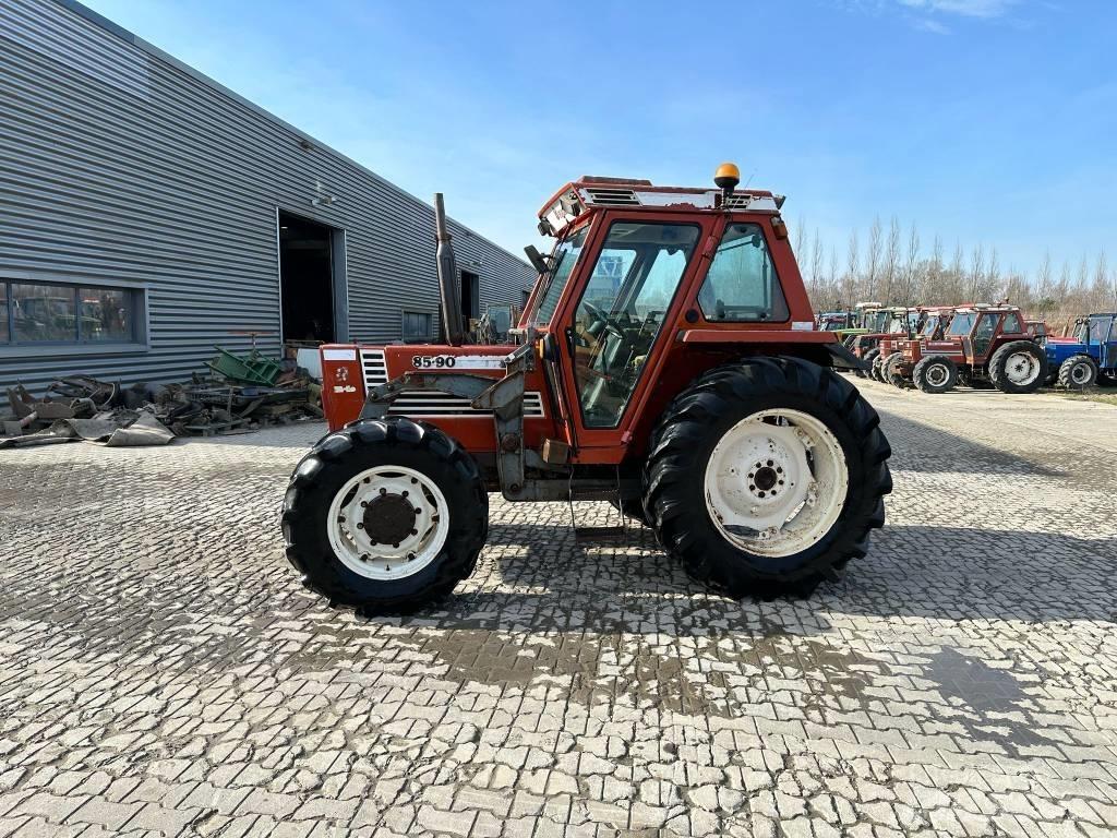 Fiat 85-90 DT الجرارات