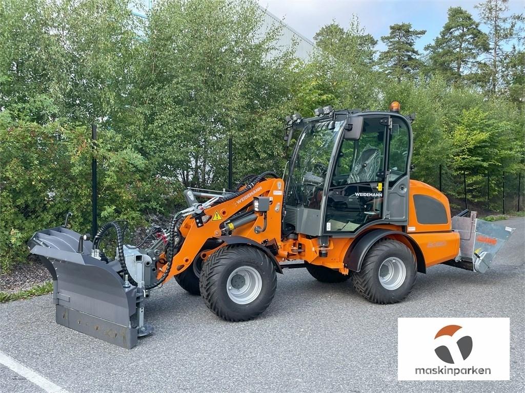 Weidemann 2080 ماكينات منفعة عامة