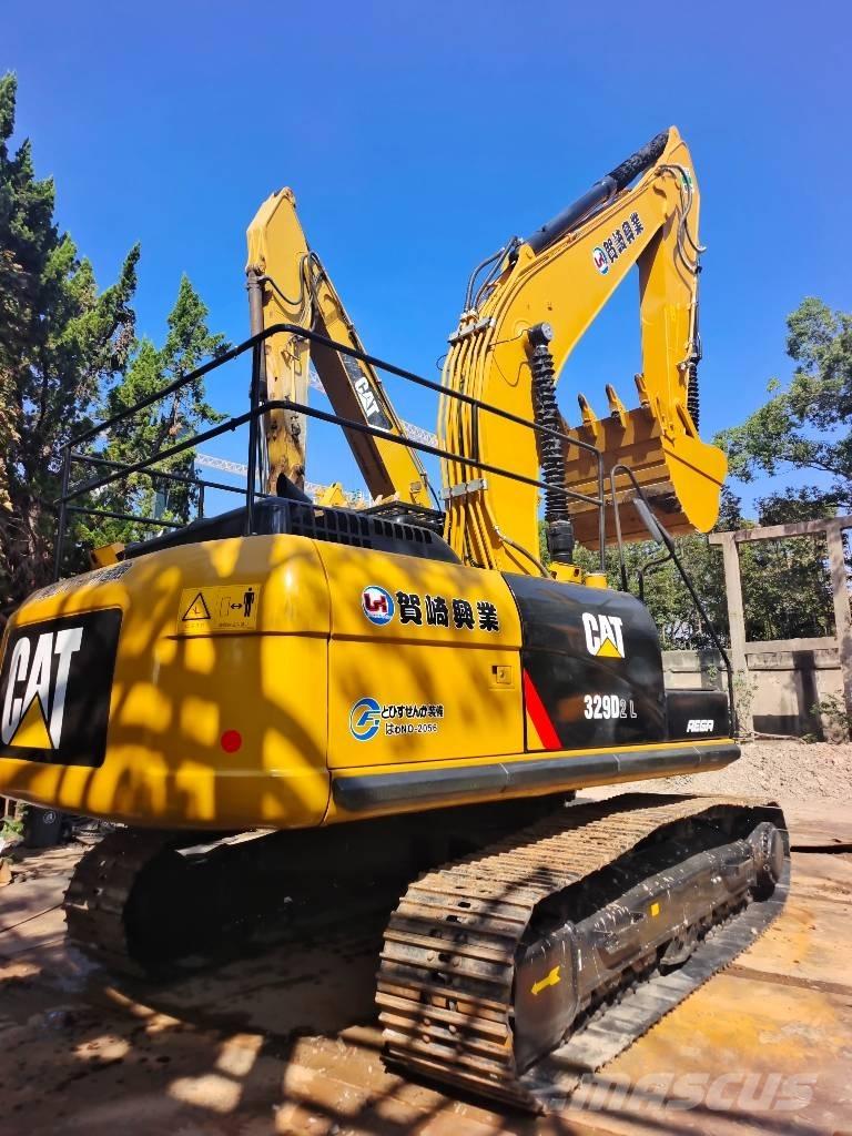 CAT 329D2L حفارات زحافة