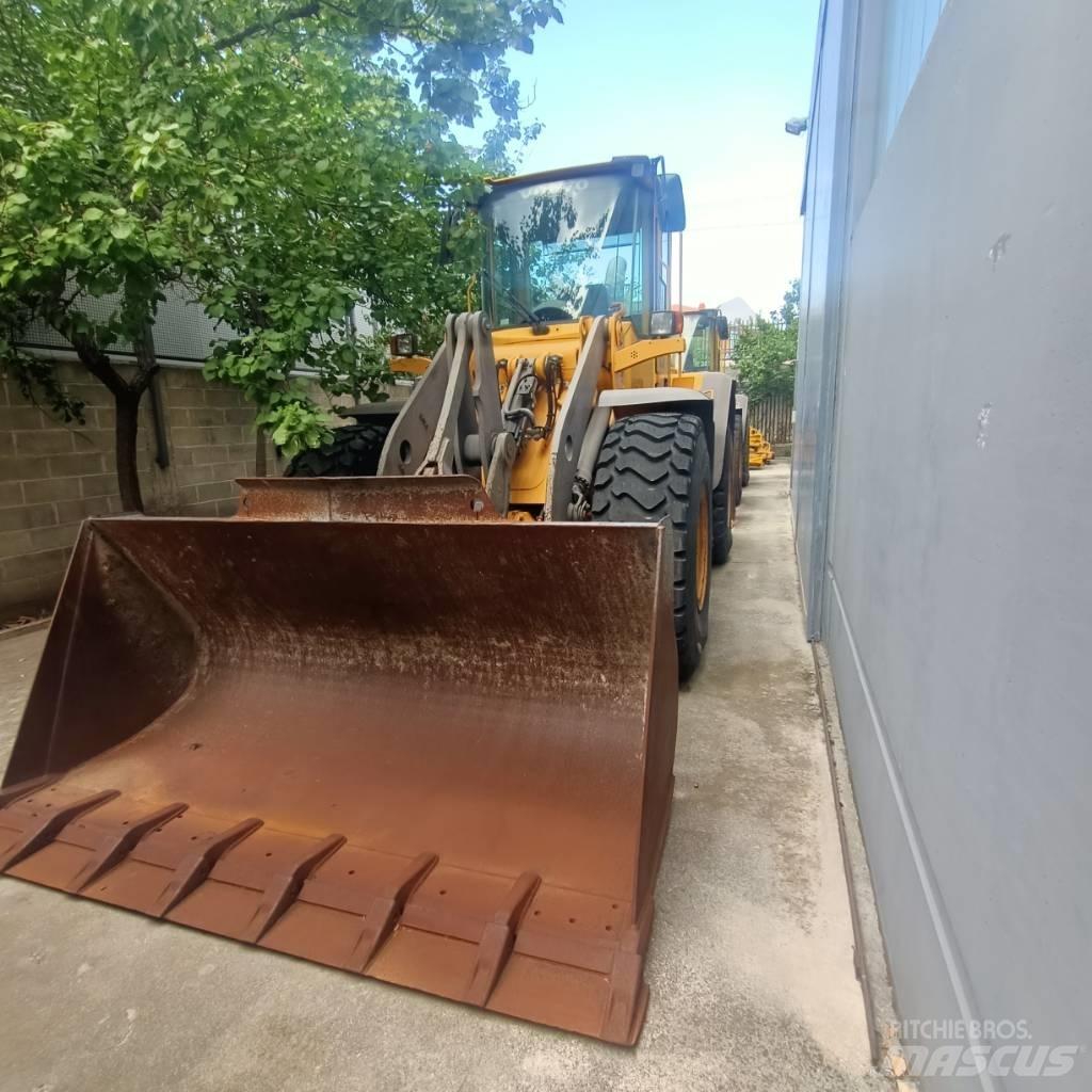 Volvo L 60 E لوادر بعجل
