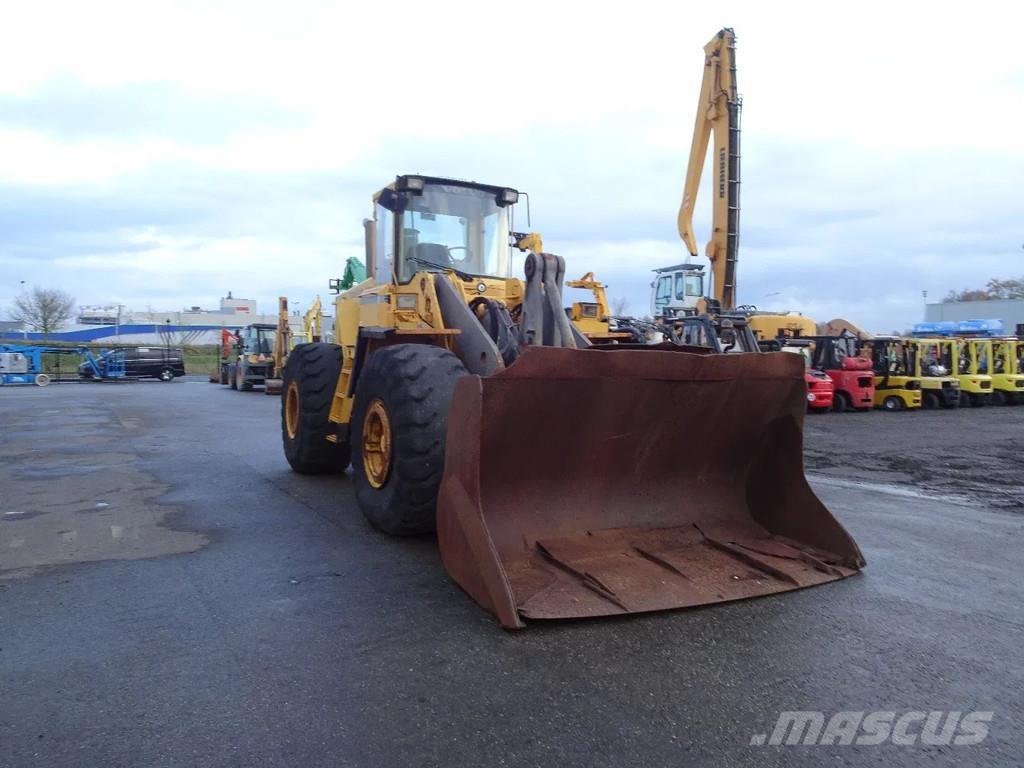Volvo L150 لوادر بعجل