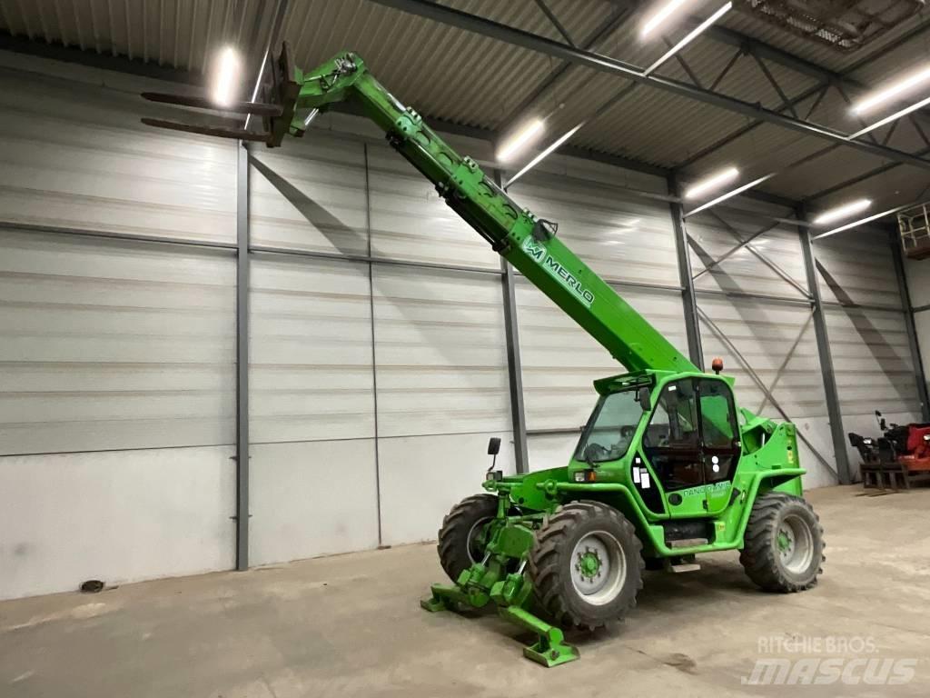 Merlo P 40.17 مناولات متداخلة