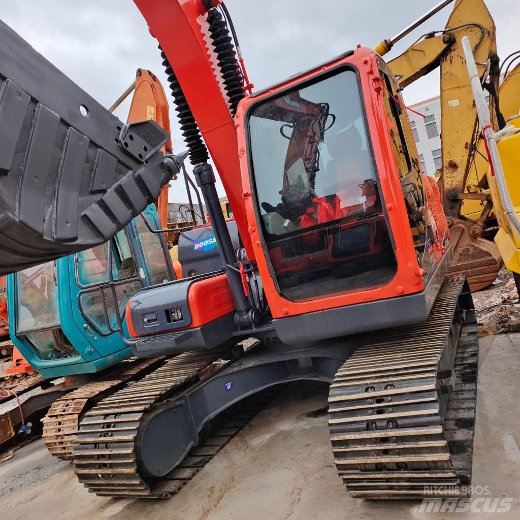 Doosan DH 150 حفارات زحافة