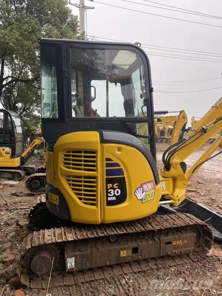 Komatsu PC30MR حفارات صغيرة أقل من 7 طن (حفارات صغيرة)