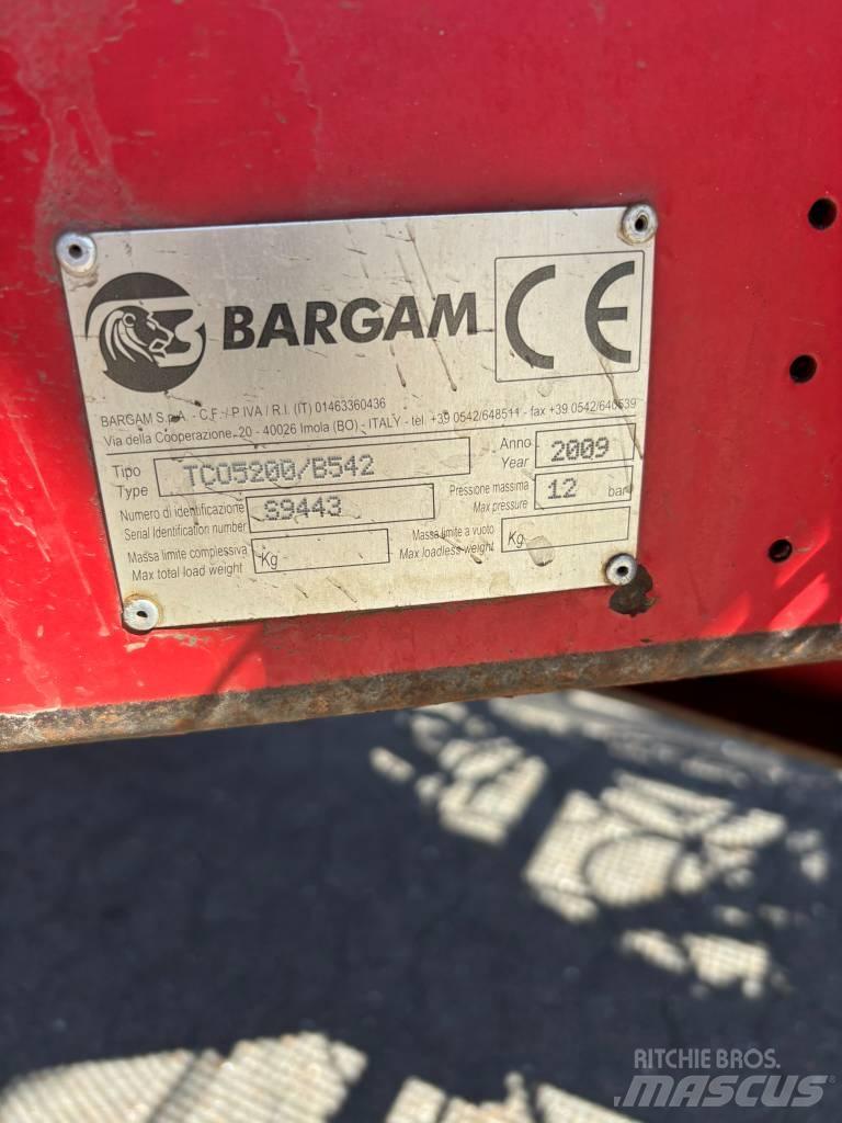Bargam 5200 Compact الرشاشات