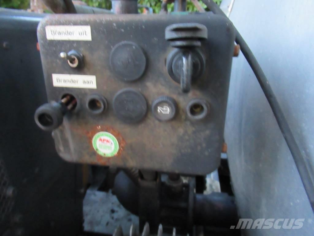 Burtec TSH 1000 رشاشات بيتومين