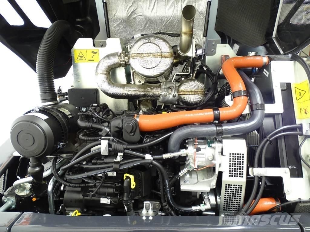 Yanmar V 120-5 لوادر بعجل