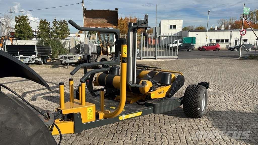 Tanco A100-EH حصادات الأعلاف