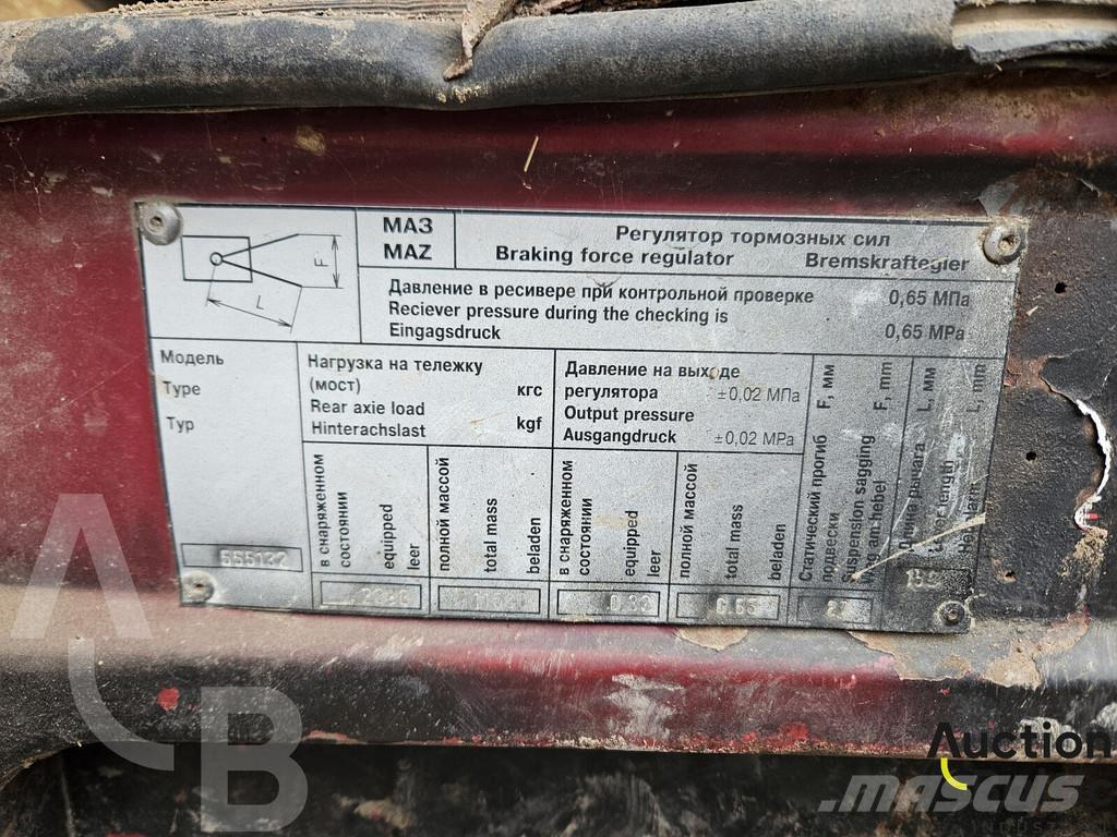 MAZ 555132 شاحنات قلابة