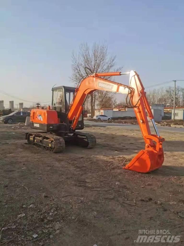 Doosan DH 55 حفارات صغيرة أقل من 7 طن (حفارات صغيرة)