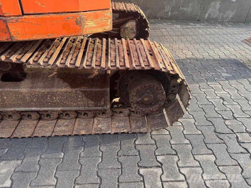 Hitachi EX 60 حفارات صغيرة أقل من 7 طن (حفارات صغيرة)