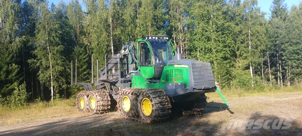 John Deere 1110 G شاحنات