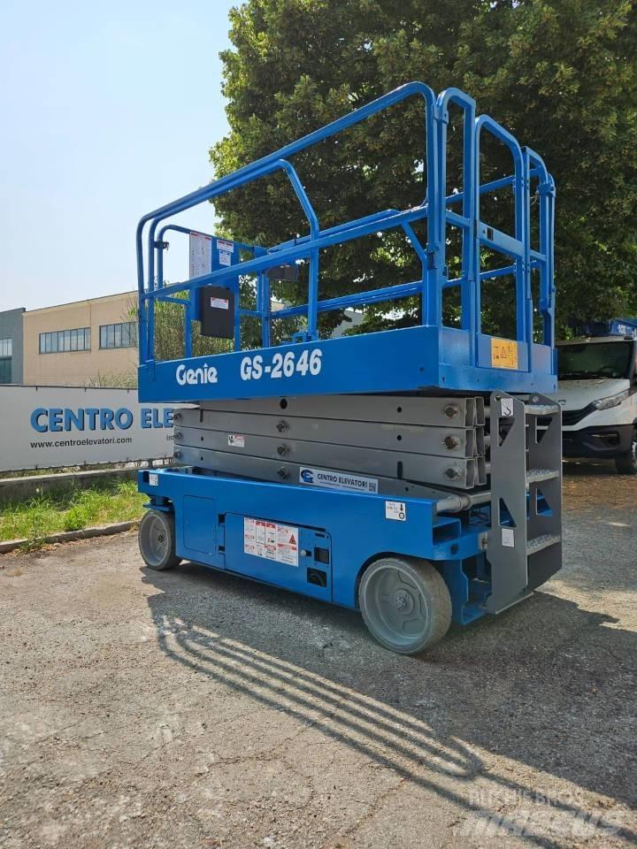 Genie GS 2646 رافعات مقصية الشكل