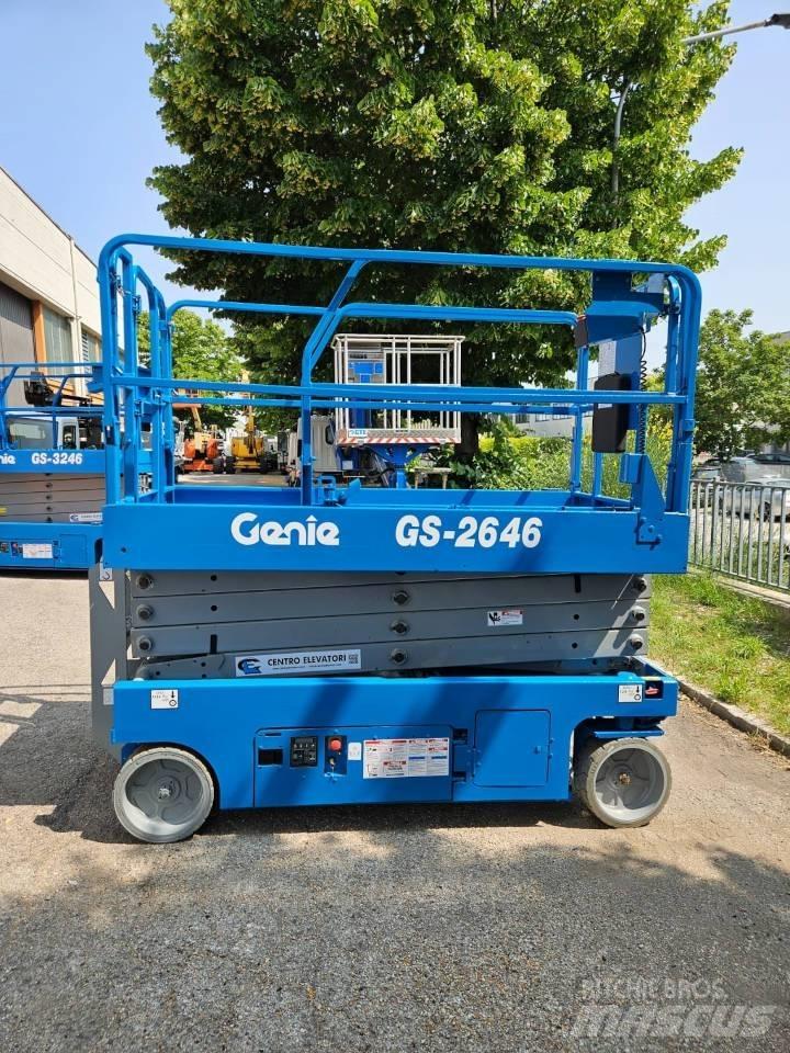 Genie GS 2646 رافعات مقصية الشكل