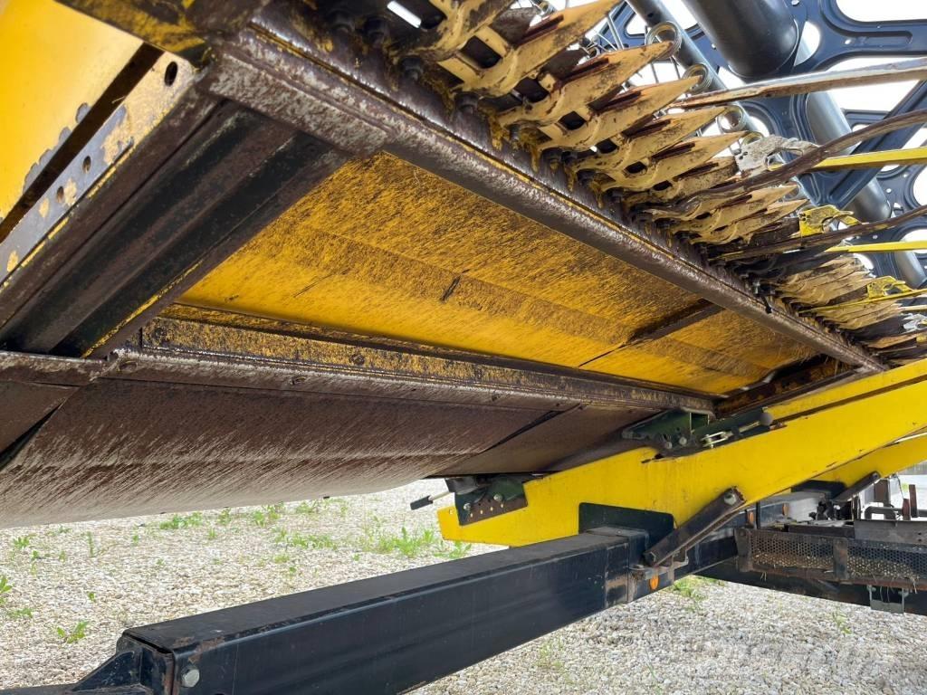 New Holland CX 860 حصادات