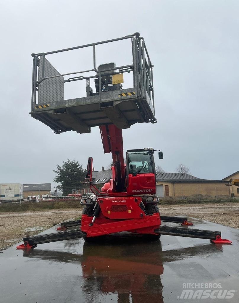 Manitou MRT 3050+ مناولات متداخلة