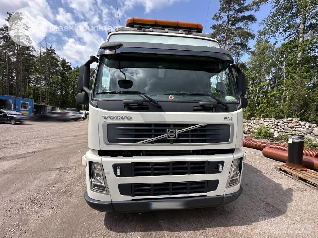 Volvo FM 440 Ekipage شاحنات قلابة