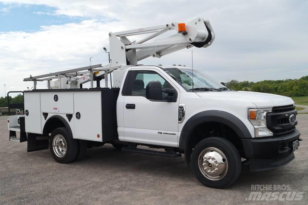 Ford F 550 XL SD المنصات الهوائية المثبتة على شاحنة