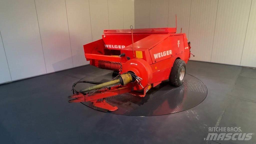 Welger AP 830 حصادات الأعلاف