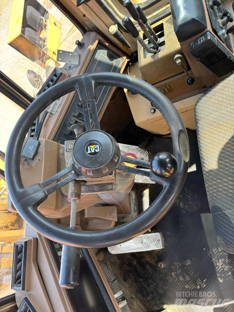 CAT 950 F لوادر بعجل