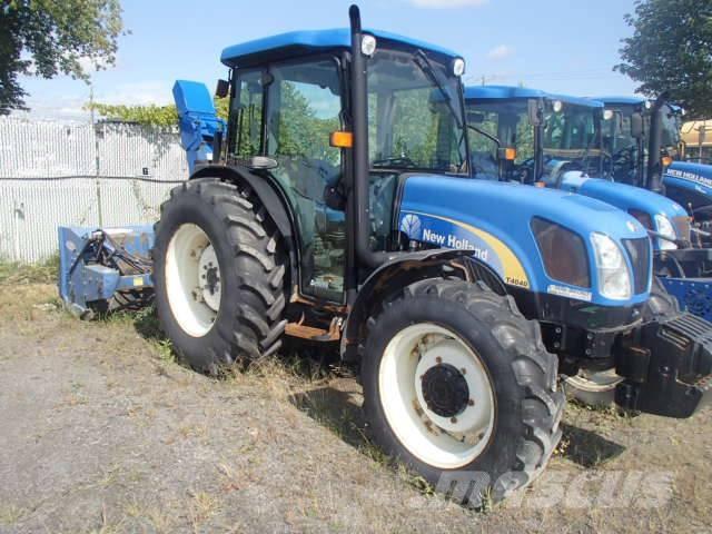New Holland T 4040 الجرارات