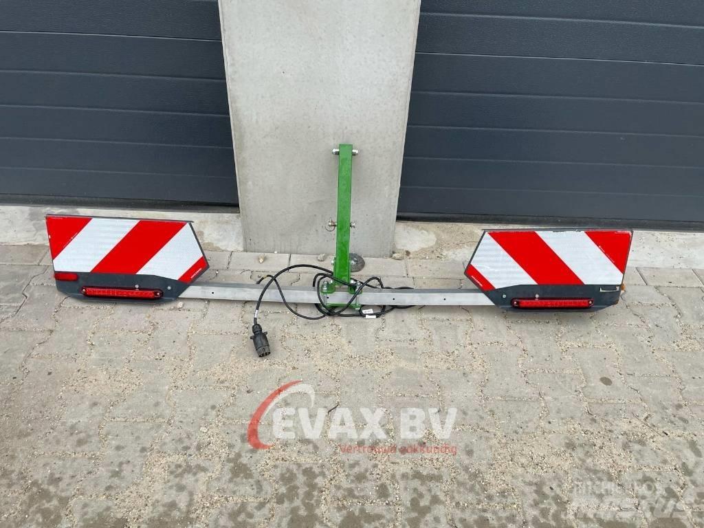 Amazone Teres 300 V محاريث عكسية
