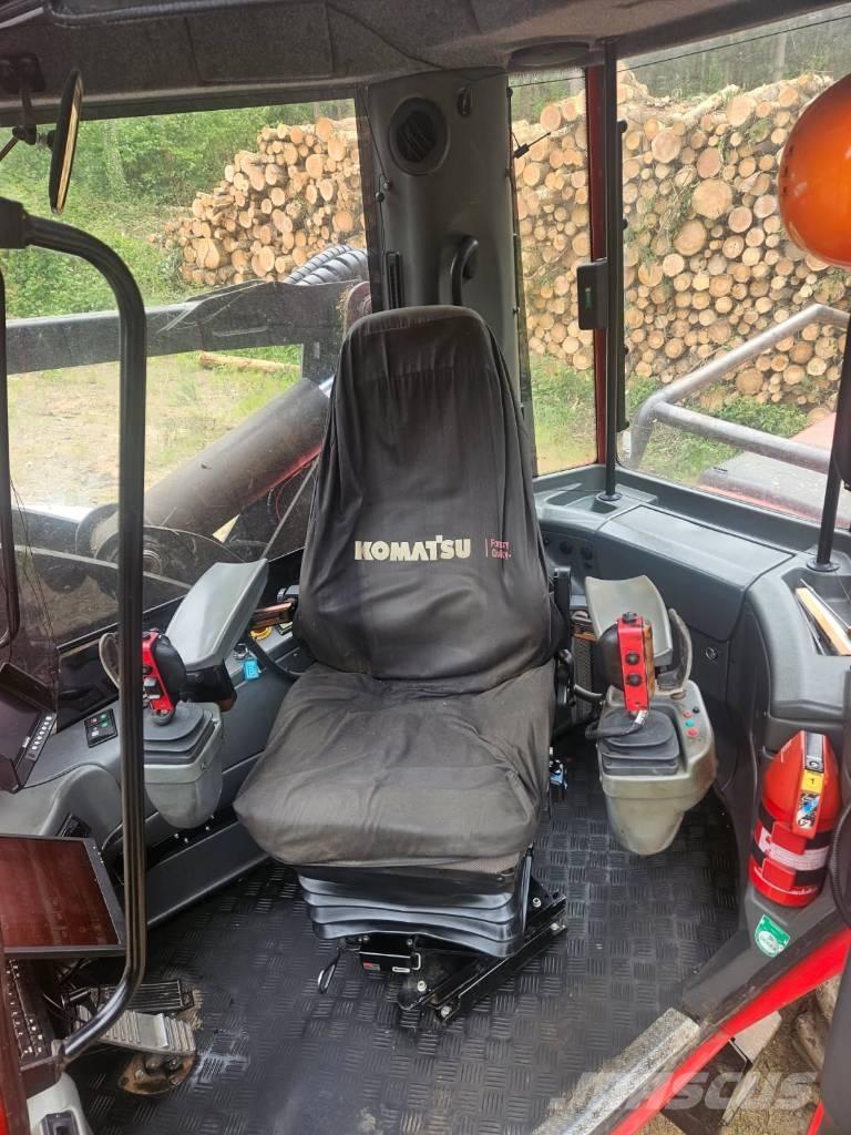 Komatsu 911.5 حصادات