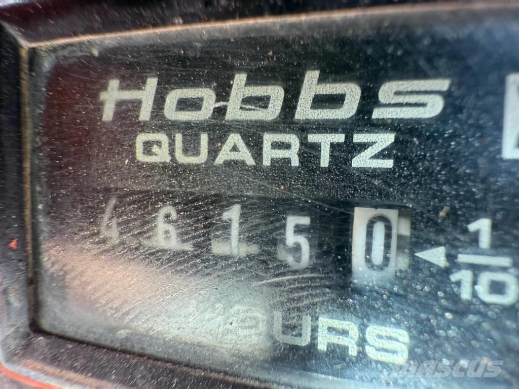 Aichi SR 182 رافعات سلة تلسكوبية