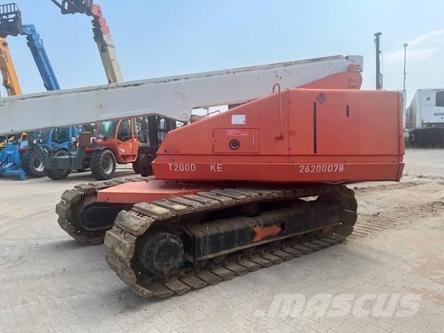 Aichi SR 182 رافعات سلة تلسكوبية