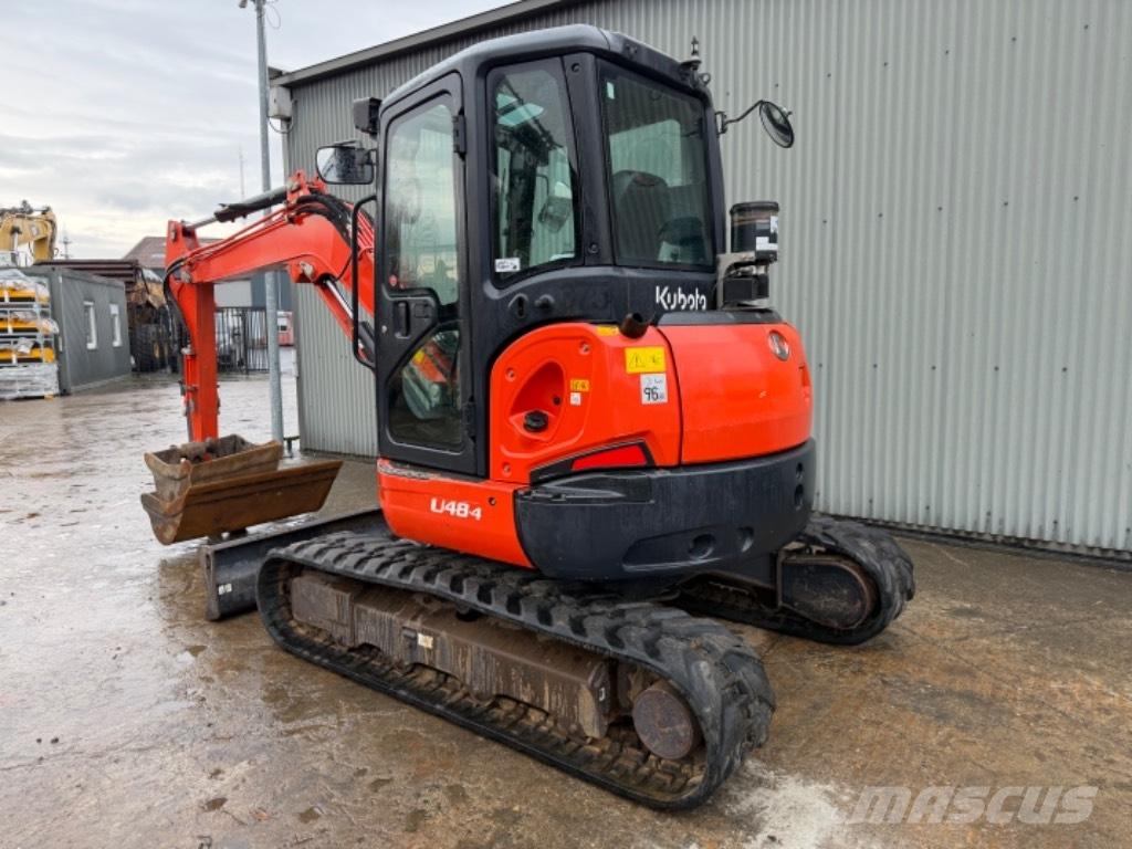 Kubota U 48-4 حفارات صغيرة أقل من 7 طن (حفارات صغيرة)