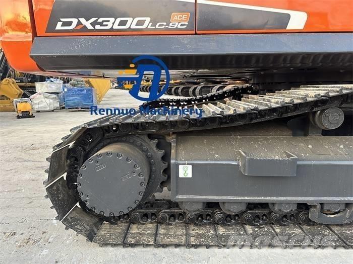 Doosan DX 300LC-9C حفارات زحافة