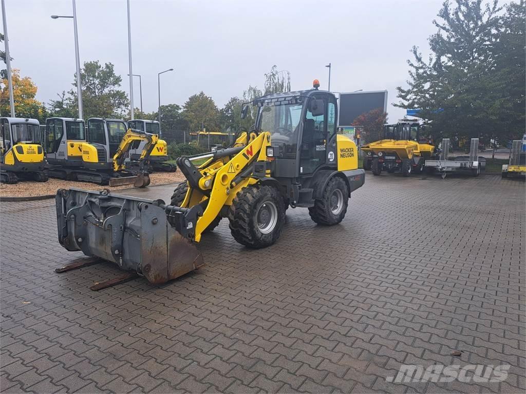 Wacker Neuson WL60 لوادر بعجل