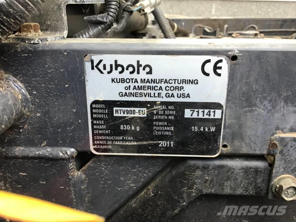 Kubota RTV 900 عربات الجولف