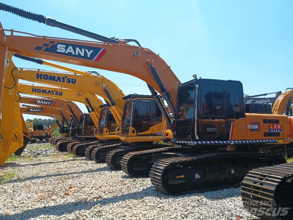 Sany SY 235 H مناولات المخلفات / مناولات صناعية