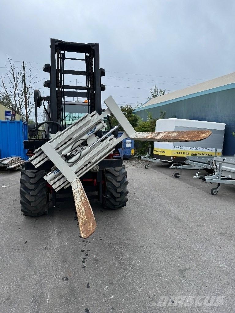 Manitou M40-2 شاحنات الديزل