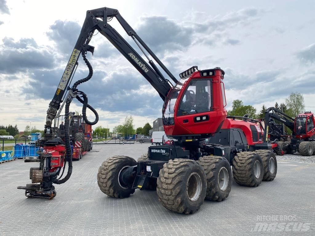 Komatsu 901 XC حصادات