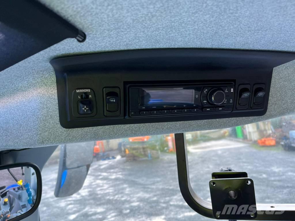 New Holland T 6.180 الجرارات