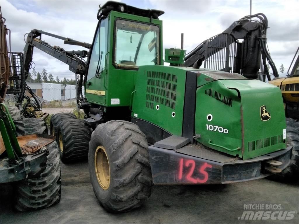 John Deere 1070 D حصادات