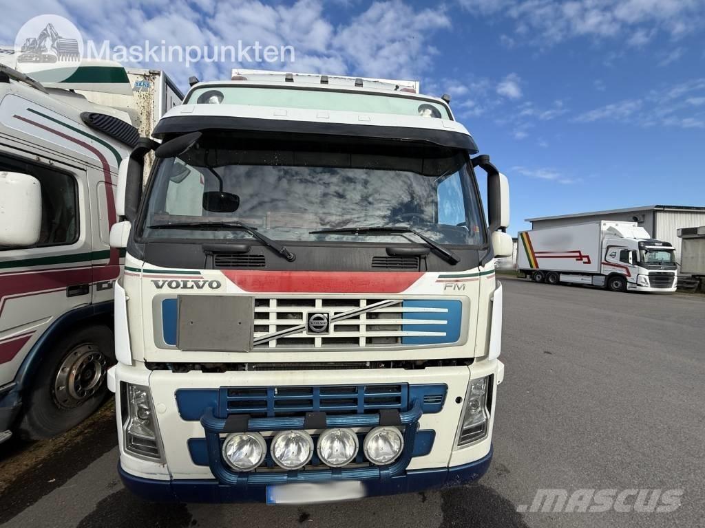 Volvo FM 440 شاحنات ذات هيكل صندوقي