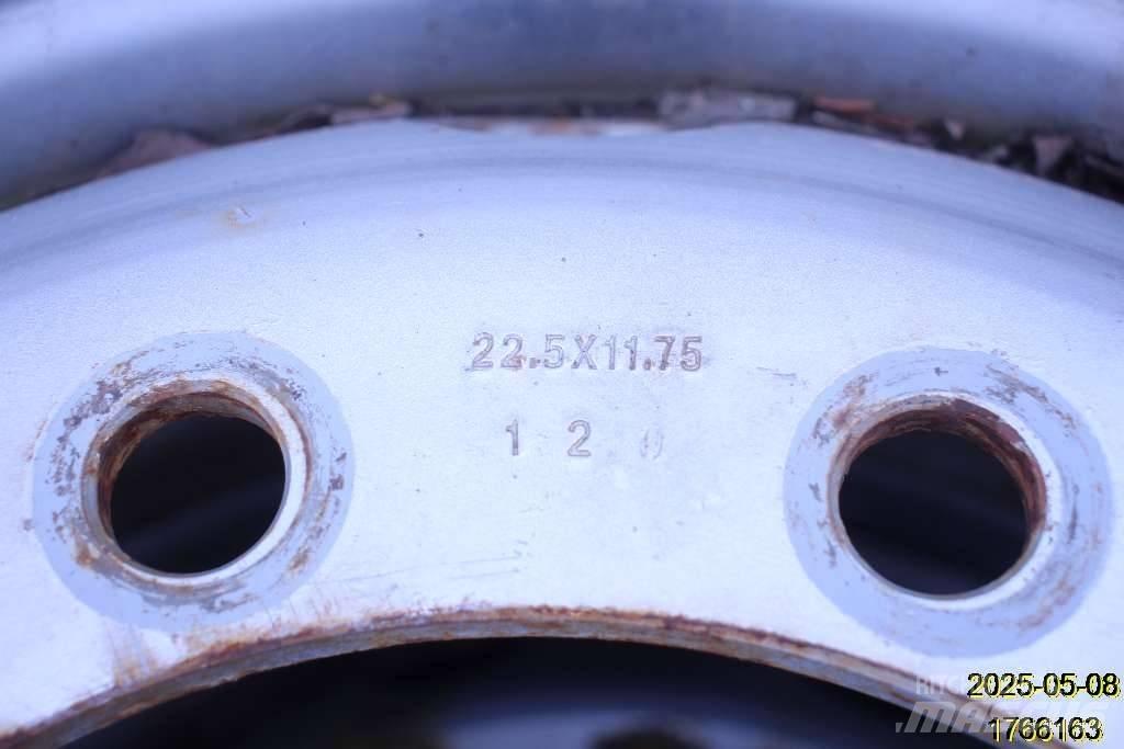  Fälg Volvo Stål الإطارات والعجلات والحافات