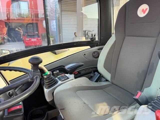Wacker Neuson EW 65 حفارات بعجل