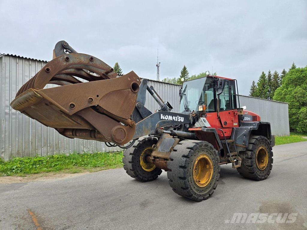 Komatsu WA200PZ-6 لوادر بعجل