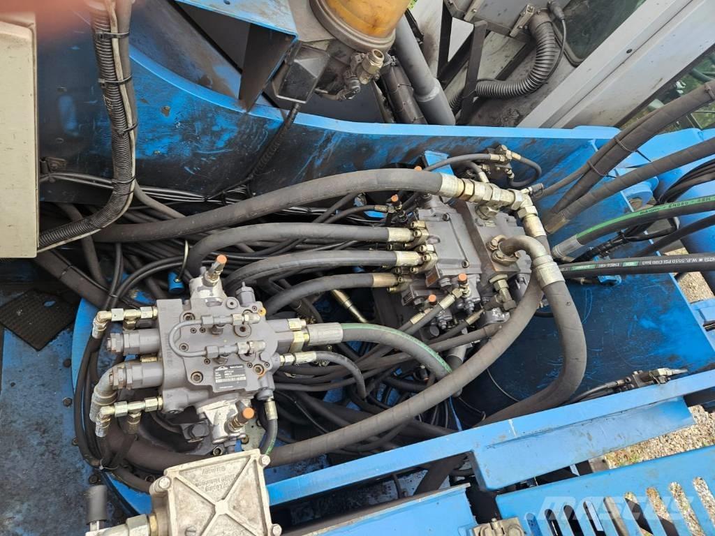 Fuchs MHL 340 مناولات المخلفات / مناولات صناعية