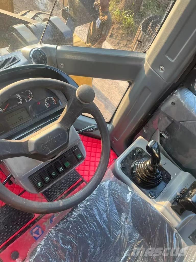 XCMG ZL 50 GN لوادر بعجل