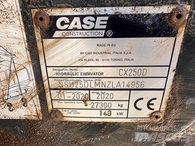 CASE CX 250 D حفارات زحافة