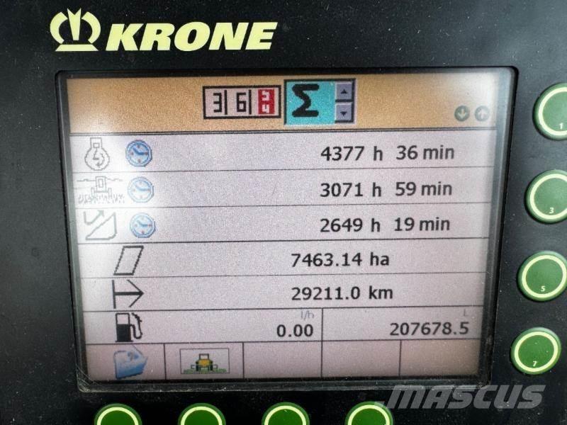 Krone Big X 500 علافات ذاتية الدفع