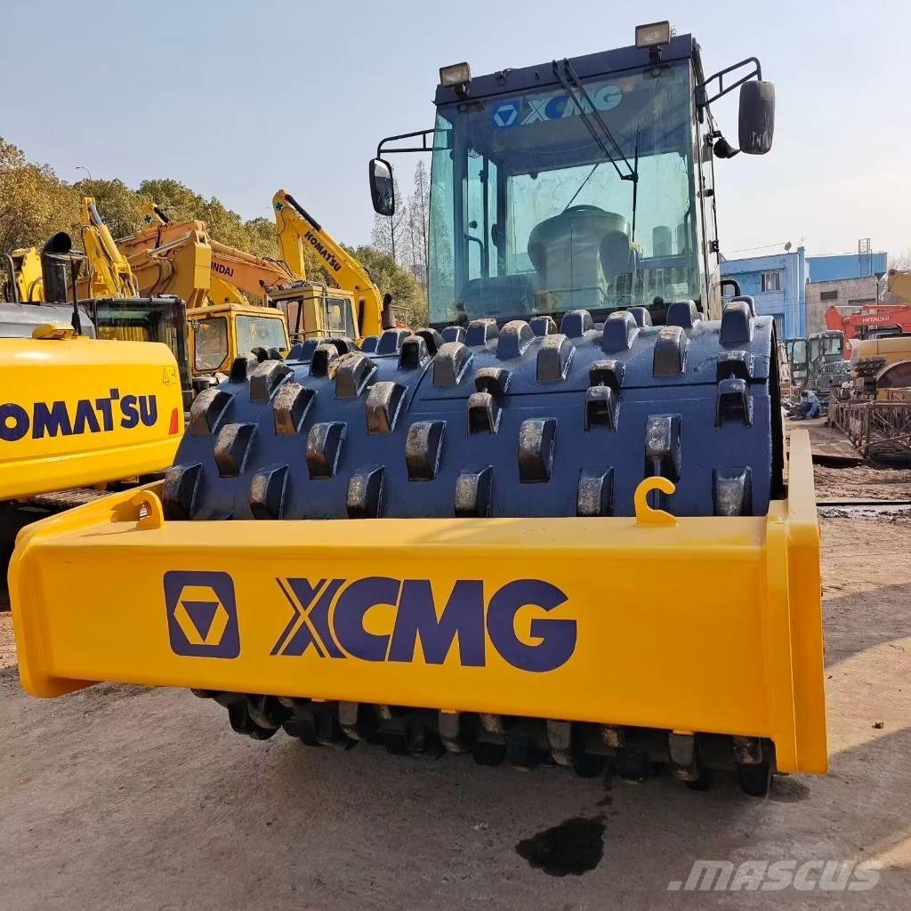 XCMG XS 223 J مداحل أحادية الأسطوانة