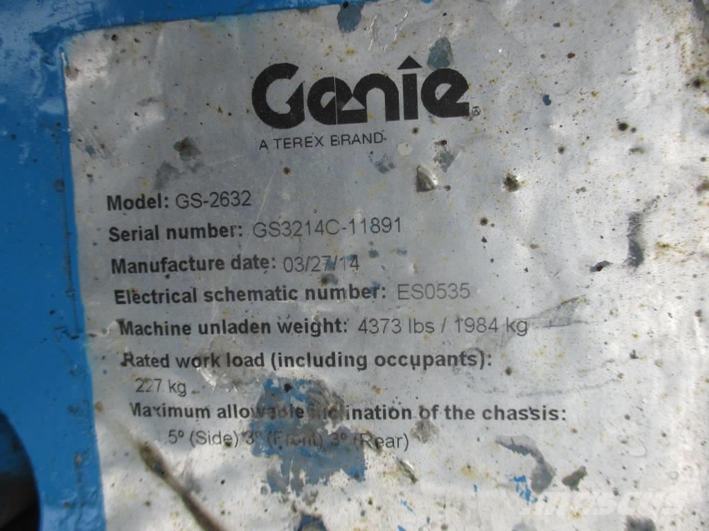 Genie GS 2632 رافعات مقصية الشكل