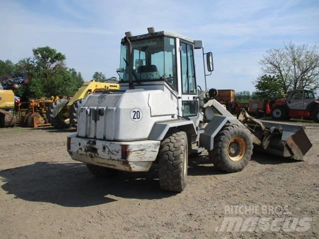 Liebherr L 509 لوادر بعجل